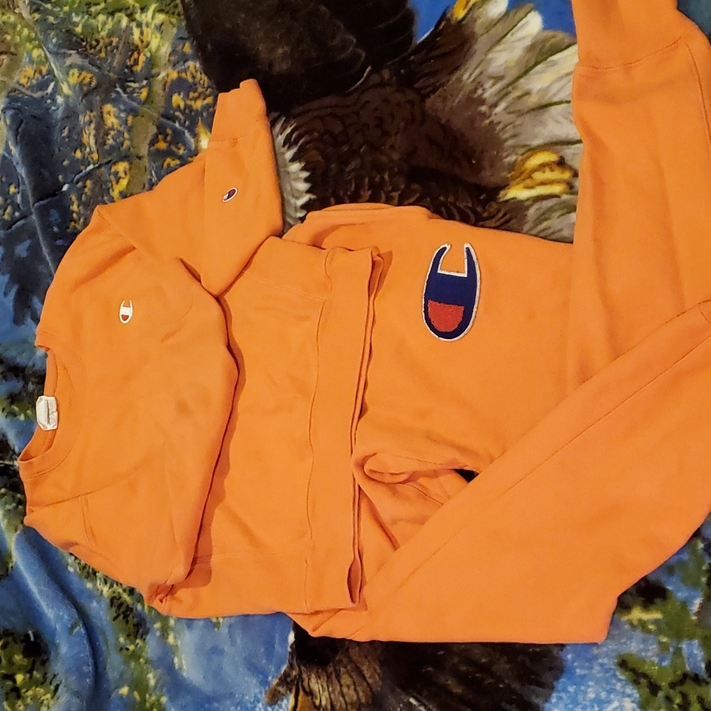 💥MOVING SALE💥 EVERYTHING MUST GO ❤️‍🔥 Tangerine 2 Piece Champion Sweatsuit